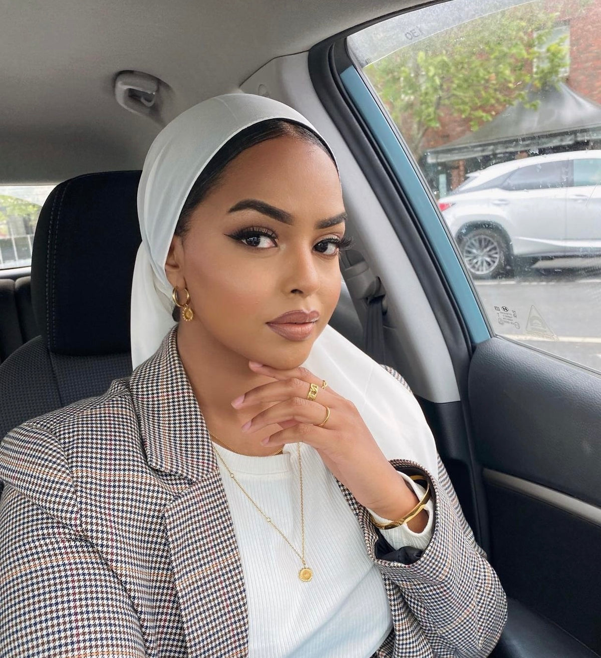 Mona Khalifa's Picks