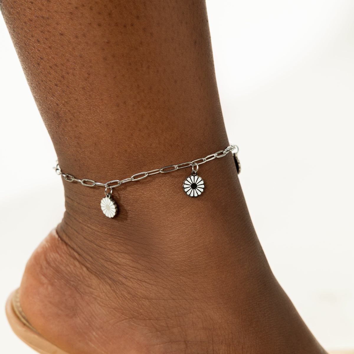 Daisy Anklet - Nominal