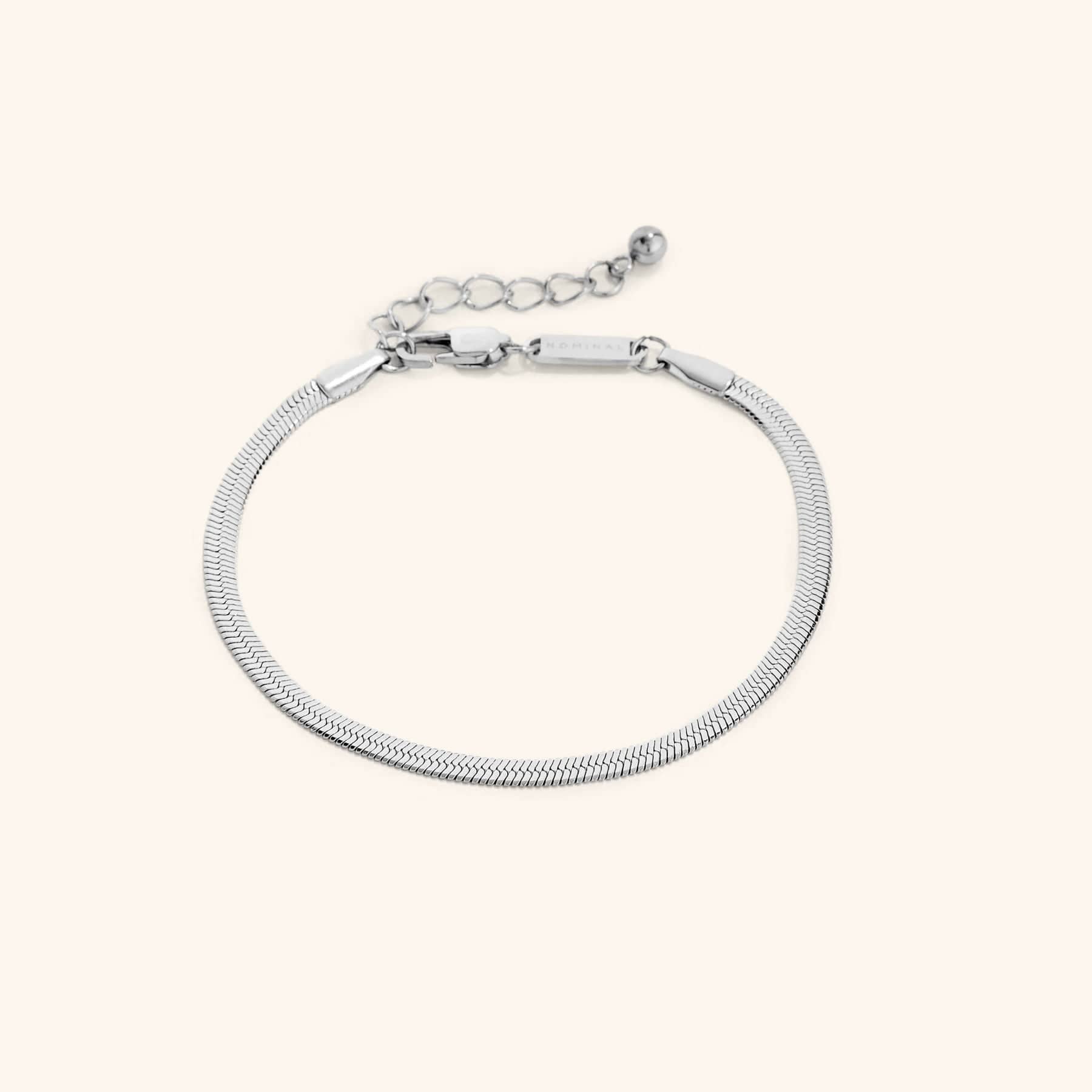 Essential Herringbone Bracelet | Nominal