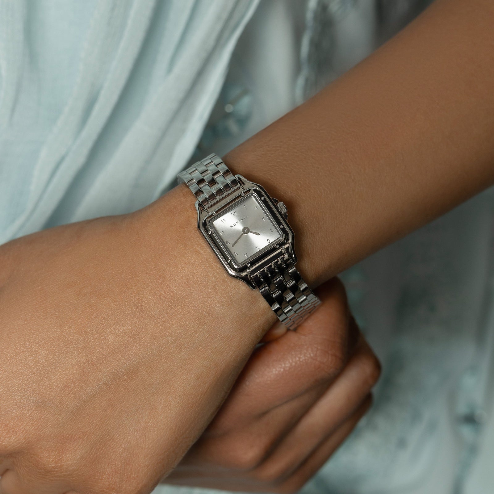 Close up photo of the Glacier as worn by the model.