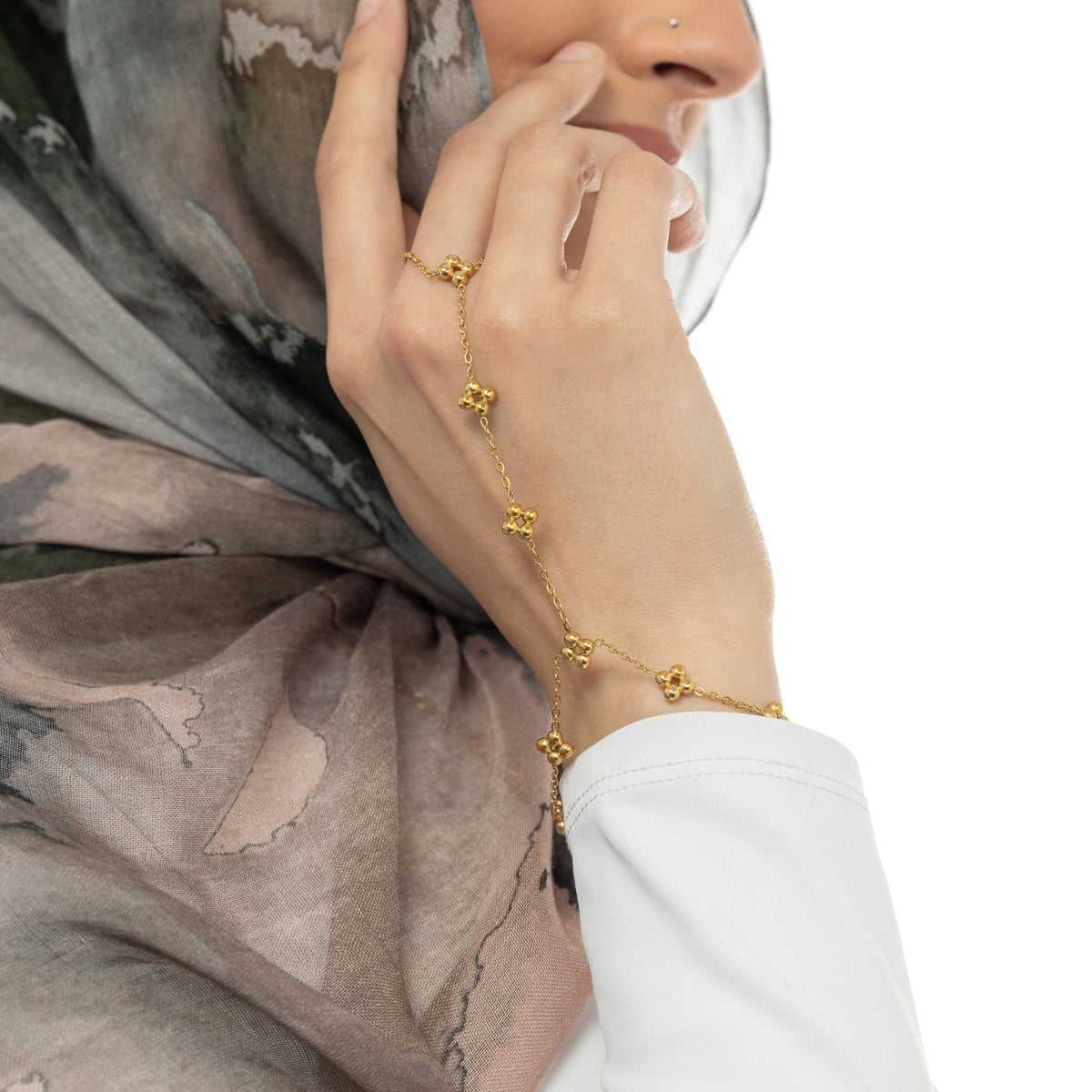 Henna Hand Chain 18K Gold Plated| Nominal