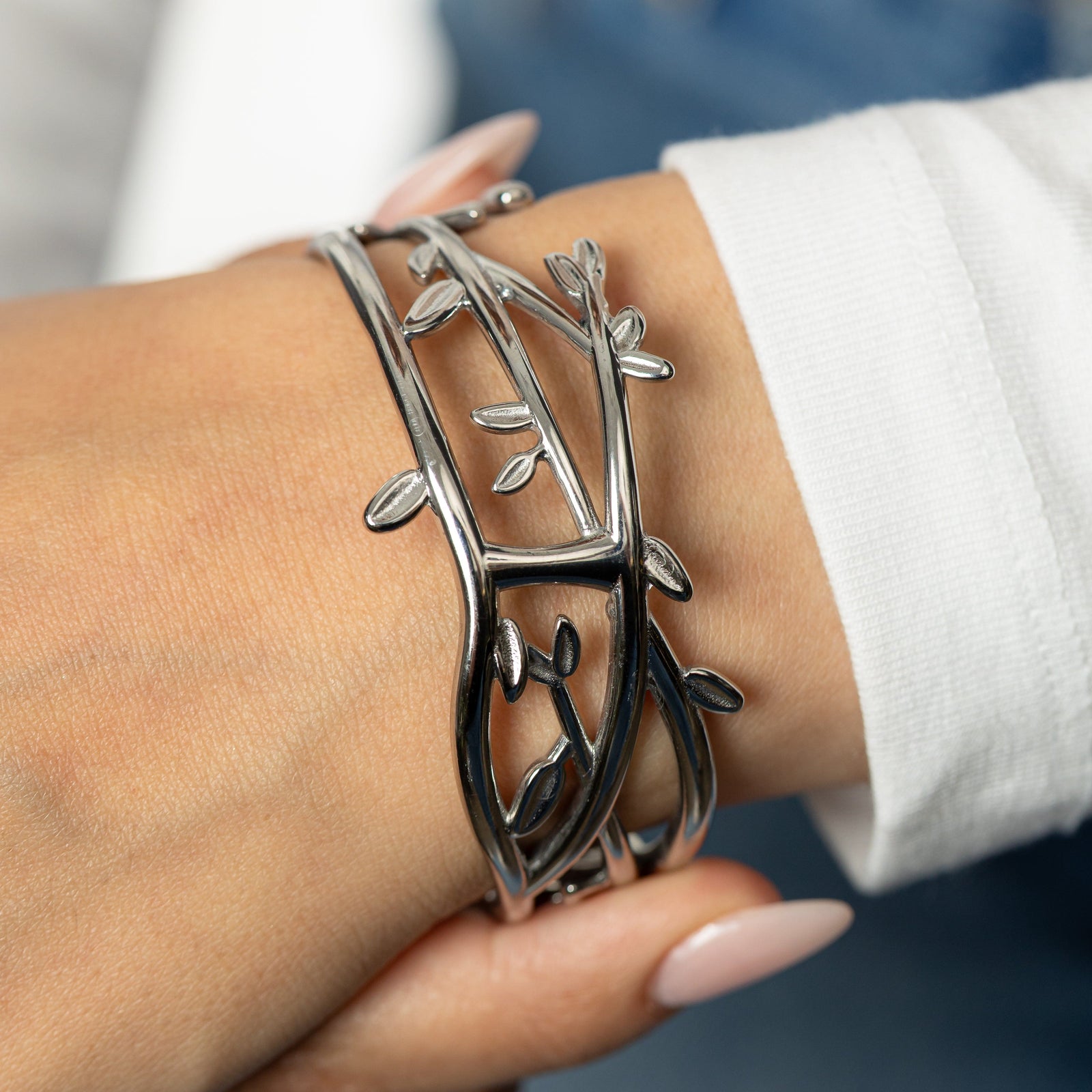 Imperfect Olive Branch Cuff - Nominal