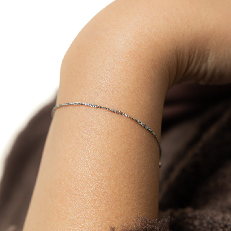 Micro Twisted Bracelet