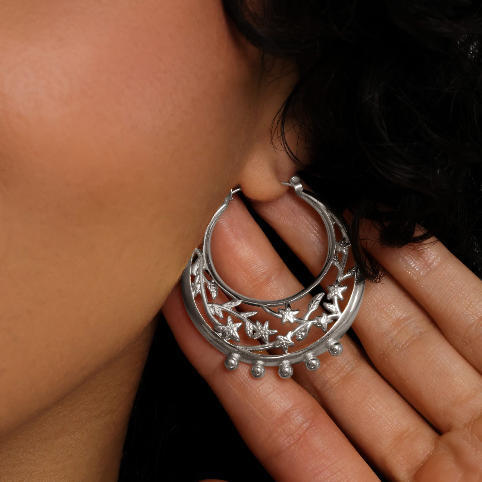 Jasmine Crescent Hoop Earrings | VELA x Nominal - Nominal