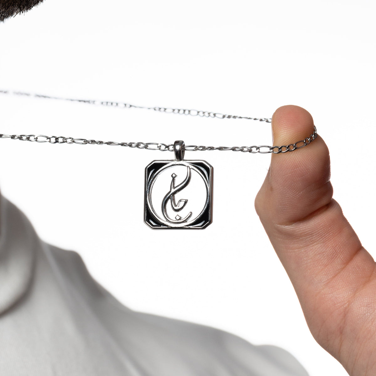 Jaan Medallion Necklace | Men - Nominal