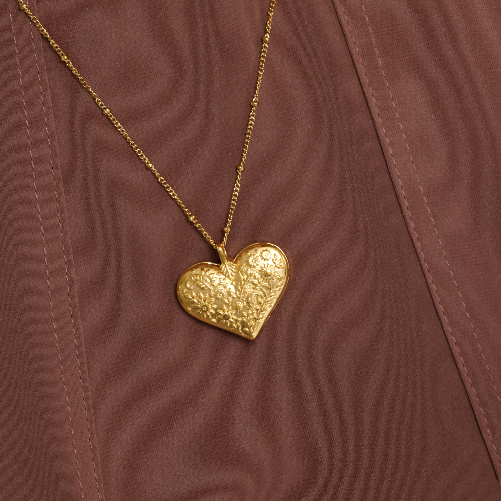 Garden of Love Necklace - Nominal