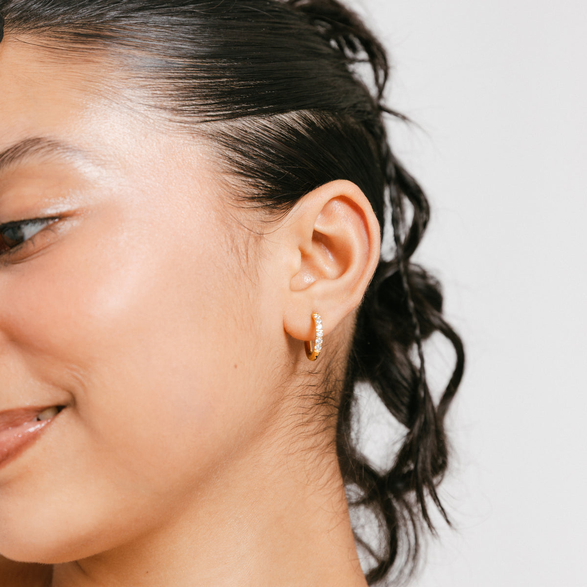 Pavé Huggie Hoops | 10mm