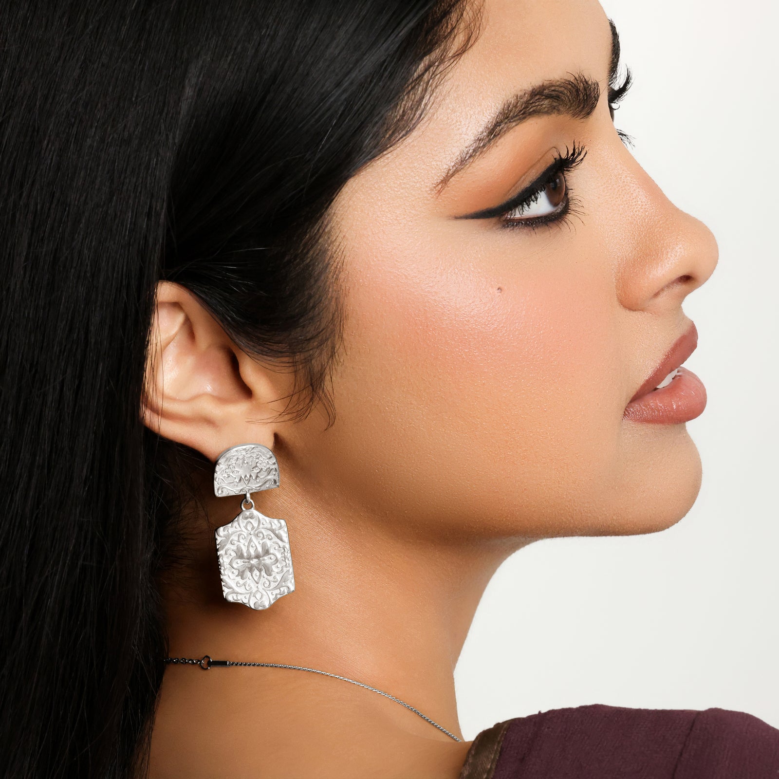 Roaming Earrings