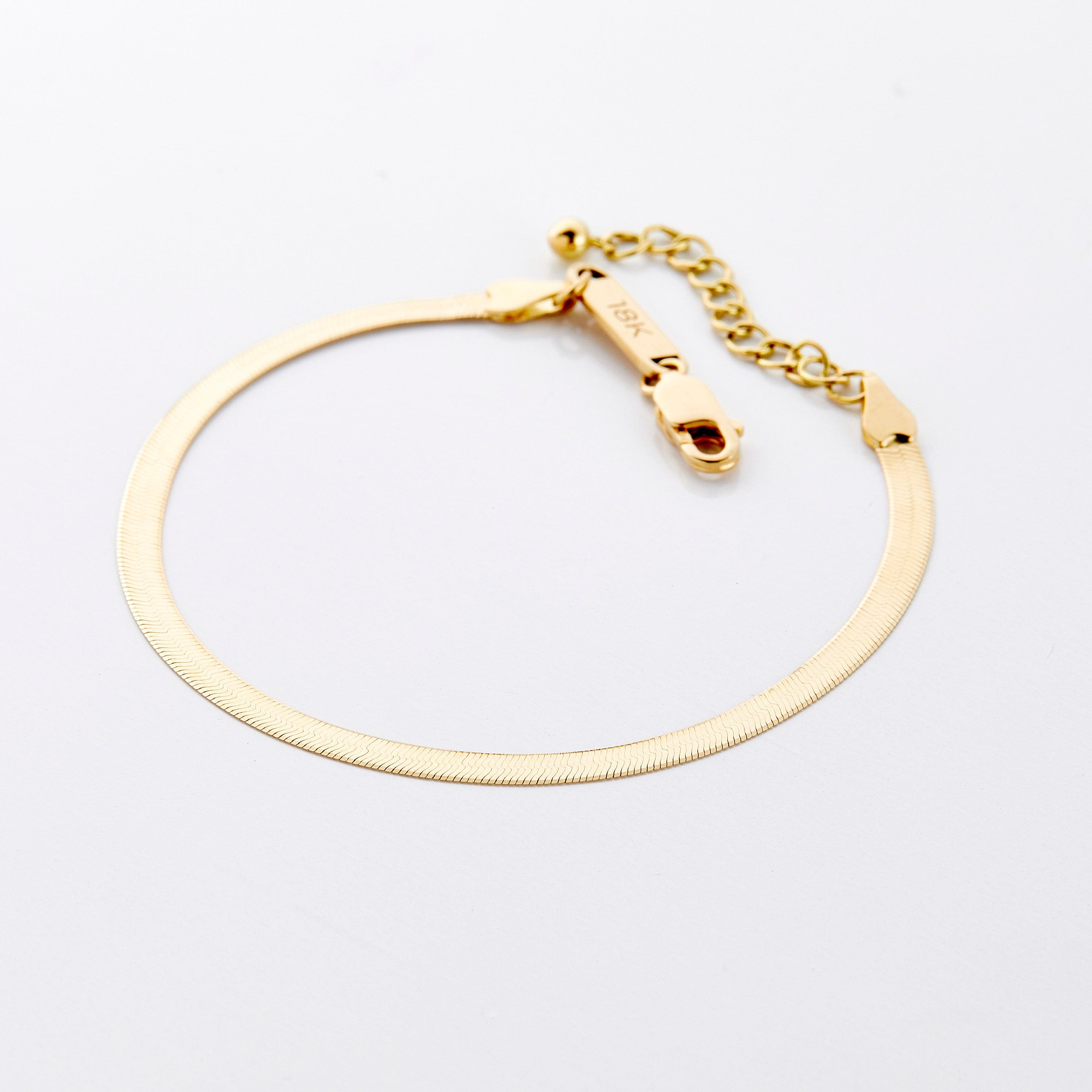 Herringbone Chain Bracelet - 18K Solid Gold - Nominal