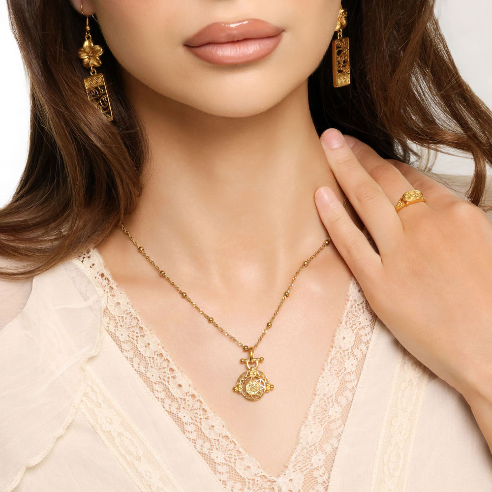 "Wal Duha" Arched Necklace