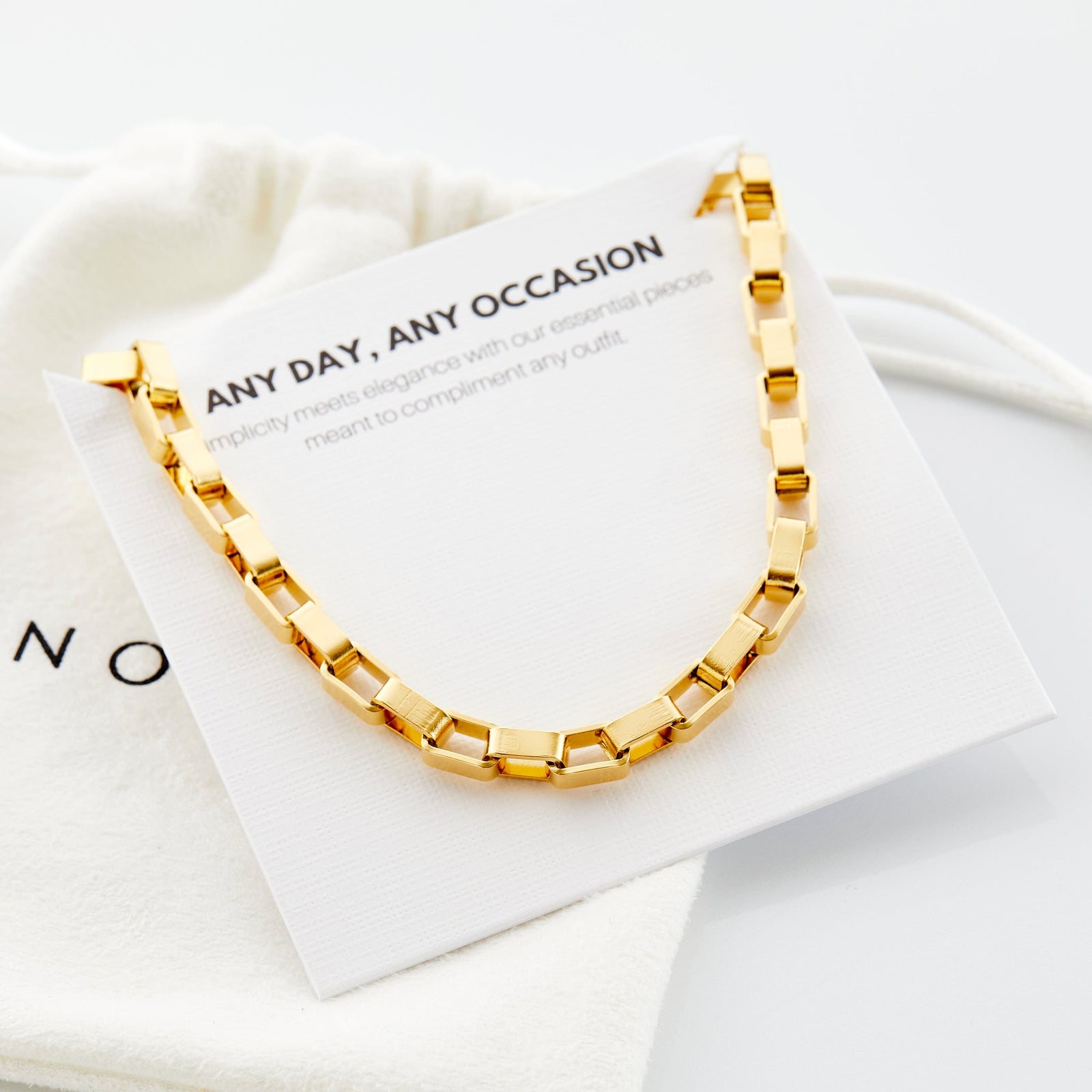 Essential Block Chain Necklace - Nominal
