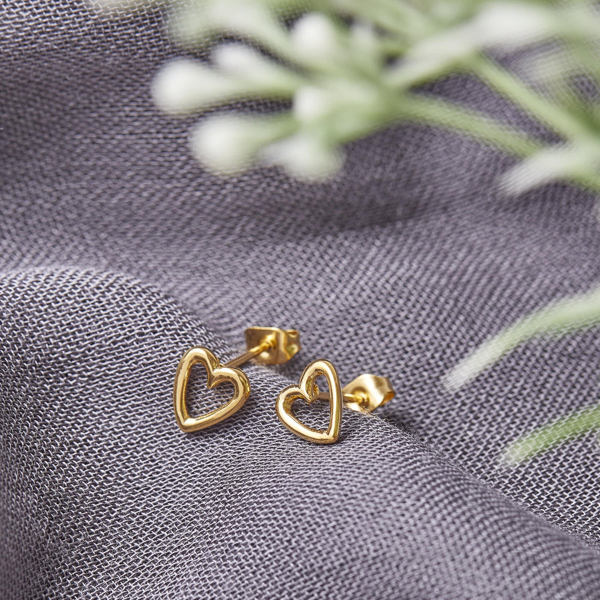 Hollow Heart Earrings - Nominal