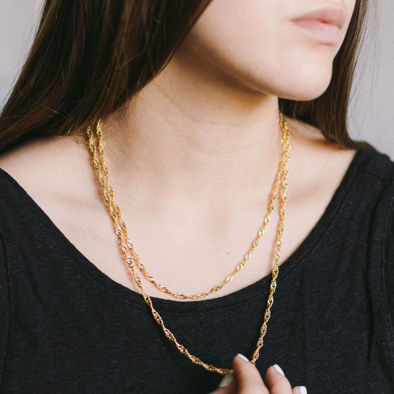 Solid 18K Gold Italian Twisted Chain Necklace – Timeless Elegance And  Durability | Osirisjewelry.com